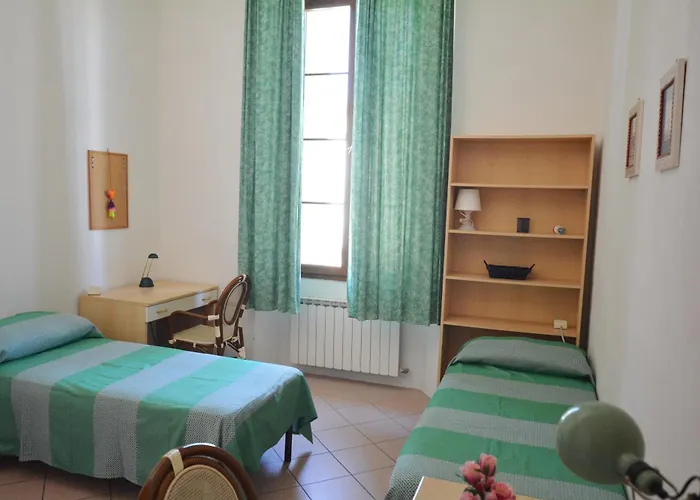Unyca - Cozy 3 Bedroom 1 شقة فلورنس