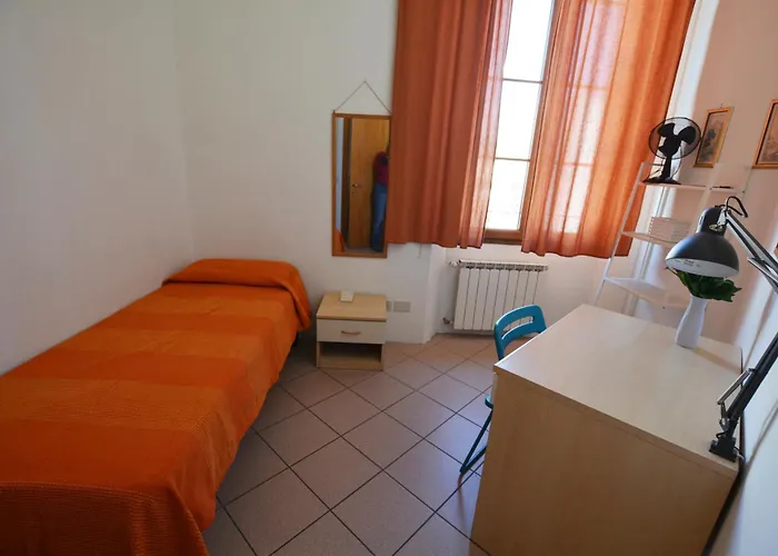 Unyca - Cozy 3 Bedroom 1 شقة فلورنس